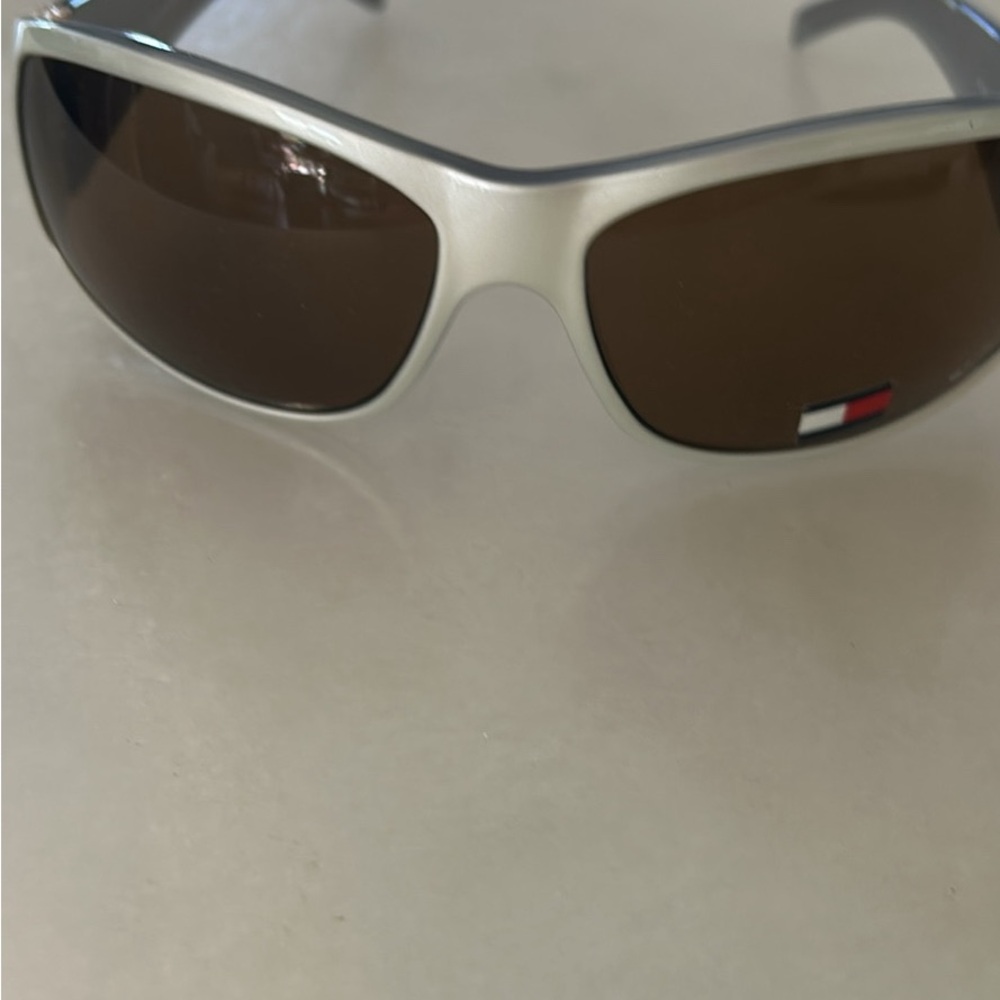 Tommy Hilfiger sunglasses